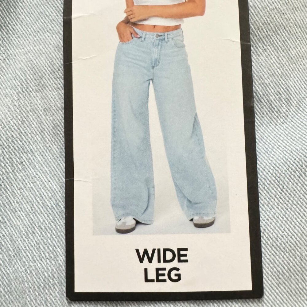 BCBGeneration‎ Wide Leg High Waist Jeans Light Wash 9/29 lightblue 5 pockets new